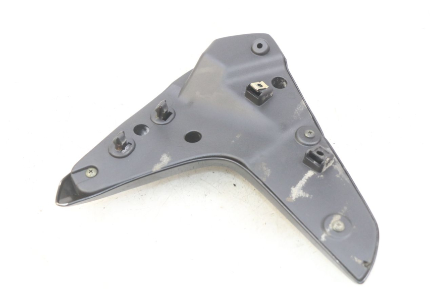 photo de LEFT FRONT SIDE PANEL SYM WOLF SB 125 (2011 - 2018) - Component detail