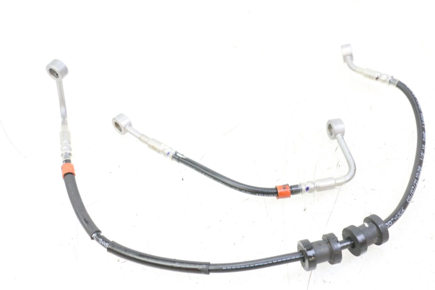 photo de REAR BRAKE HOSE ROYAL ENFIELD SCRAM 411 (2022 - 2024) - Component detail