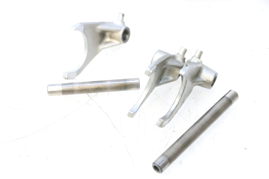 photo de SELECTOR FORKS SUZUKI DR S 600 (1985 - 1989) - Zoom on usage condition