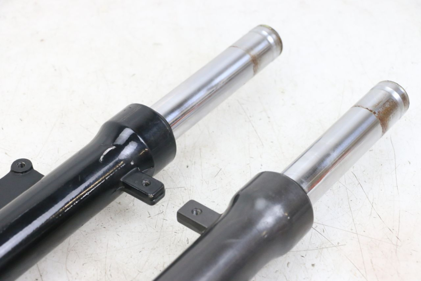 photo de FORK TUBE KYMCO AGILITY 4T 50 (2018 - 2022) - Product overview