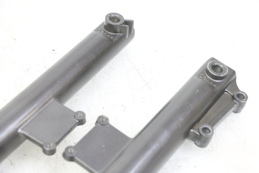 photo de Fork tube KYMCO AGILITY 4T 50 (2005 - 2018) - Alternative perspective