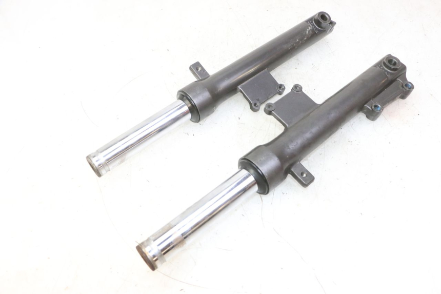 photo de Fork tube KYMCO AGILITY 4T 50 (2005 - 2018) - Technical close-up