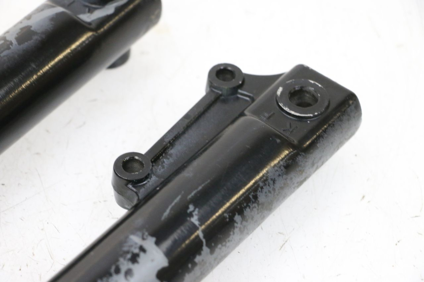 photo de FORK TUBE KYMCO AGILITY 4T 50 (2018 - 2022) - Component zoom