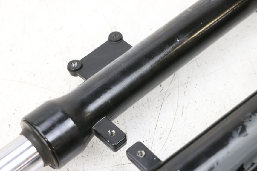 photo de FORK TUBE KYMCO AGILITY 4T 50 (2018 - 2022) - Markings and original references