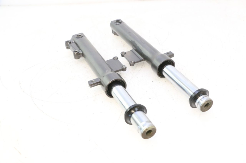 photo de Fork tube KYMCO AGILITY 4T 50 (2005 - 2018) - Alternative perspective