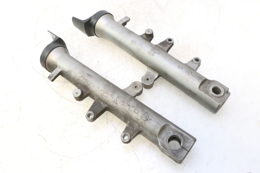 photo de FORKS LEG SUZUKI BURGMAN EXECUTIVE ABS 650 (2006 - 2012) - Component detail