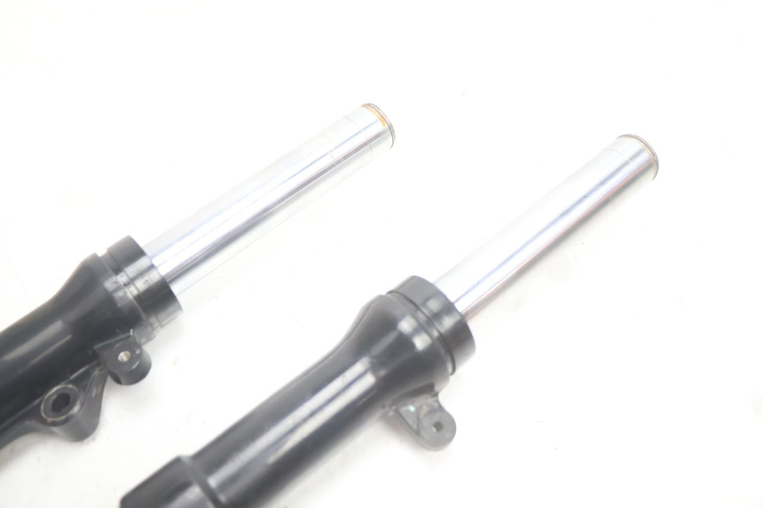 photo de FORKS LEG YAMAHA BW'S BWS 125 (2010 - 2013) - Zoom on usage condition
