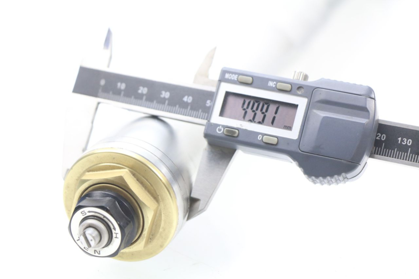 photo de FORKS LEG HONDA CBR RR FIREBLADE 1000 (2006 - 2007) - Component detail