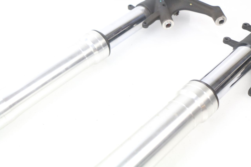 photo de FORKS LEG HONDA CBR RR FIREBLADE 1000 (2006 - 2007) - Additional view of the item