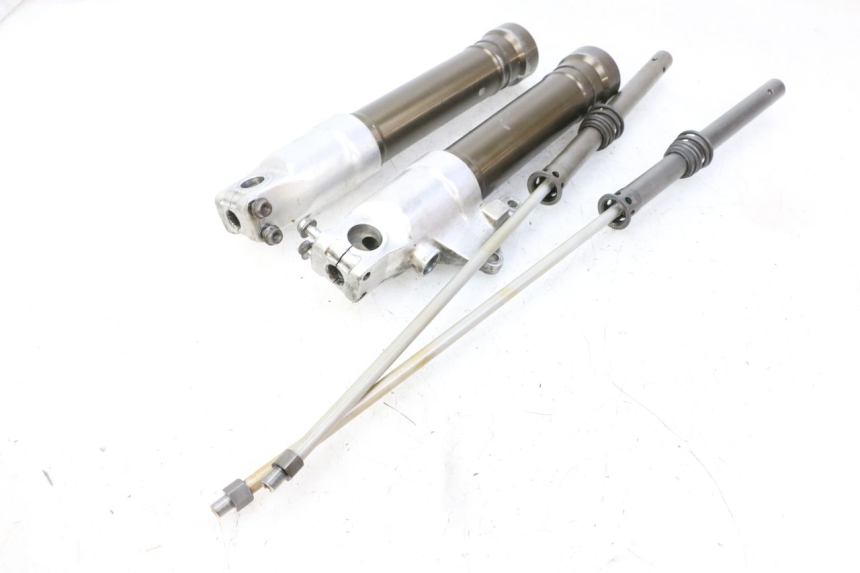 photo de FORKS LEG HONDA CBR RR FIREBLADE 900 (1992 - 1994) - Component zoom