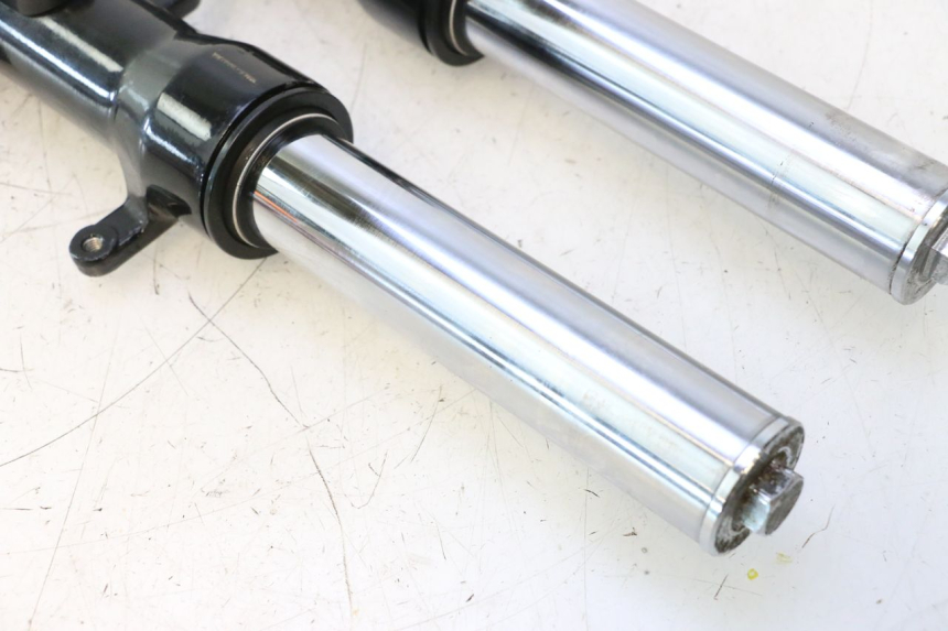 photo de FORKS LEG PEUGEOT CITYSTAR 2T 50 (2018 - 2021) - Checked used part