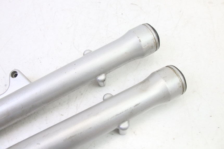 photo de FORKS LEG APRILIA CLASSIC 125 (1995 - 2001) - Zoom on usage condition