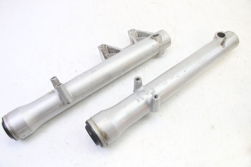 photo de FORKS LEG APRILIA CLASSIC 125 (1995 - 2001) - Alternative perspective