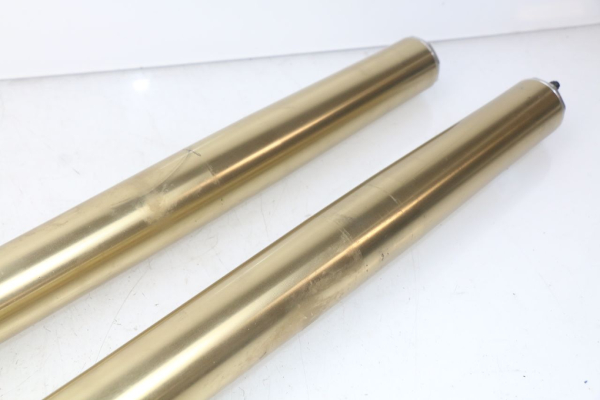 photo de FORK TUBE HONDA CRF 250 (2013 - 2016) - Surface and material condition