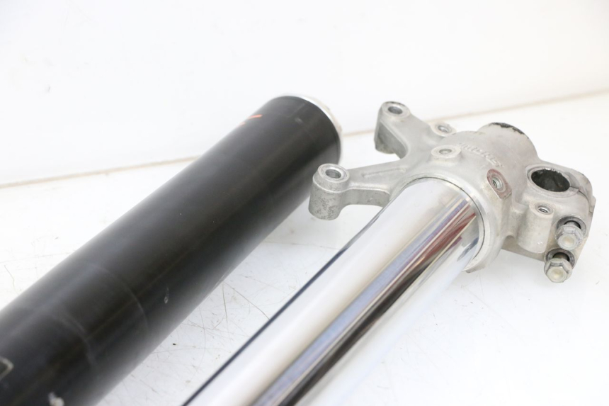 photo de FORKS LEG HONDA CRF R 250 (2020 - 2021) - Component zoom