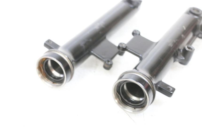 photo de FORKS LEG SYM CROX 4T 50 (2016 - 2023) - Zoom on usage condition