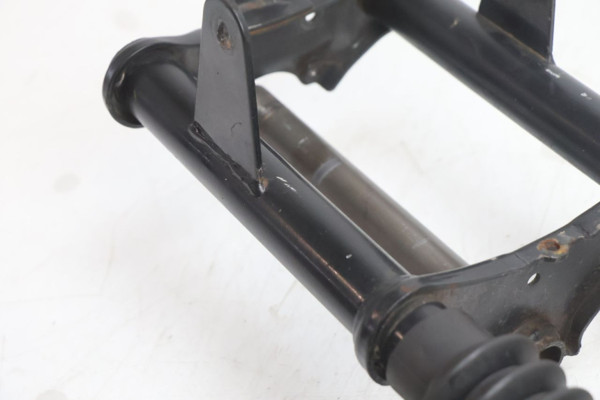 photo de FORKS LEG MBK DAKOTA 50 (2003 - 2008) - Zoom on usage condition