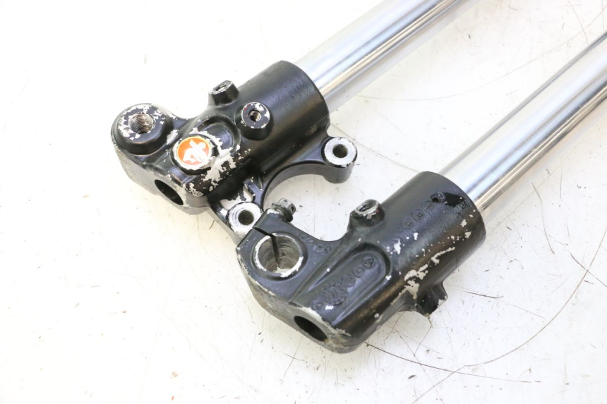 photo de FORKS LEG HM HONDA DERAPAGE 50 (2007 - 2009) - Fixing points details