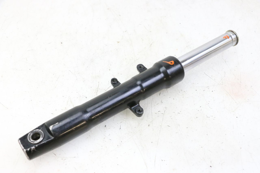 photo de RIGHT FORKS LEG ORCAL CAVARO 4T 50 (2019 - 2023) - Main view