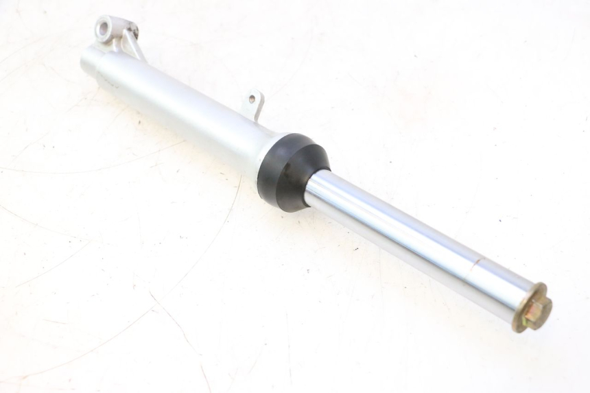 photo de RIGHT FORKS LEG TNT MOTOR ROMA 10' 2T 50 (2011 - 2018) - Main view