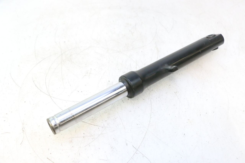 photo de RIGHT FORKS LEG KYMCO SUPER 8 2T 50 (2007 - 2013) - Technical close-up