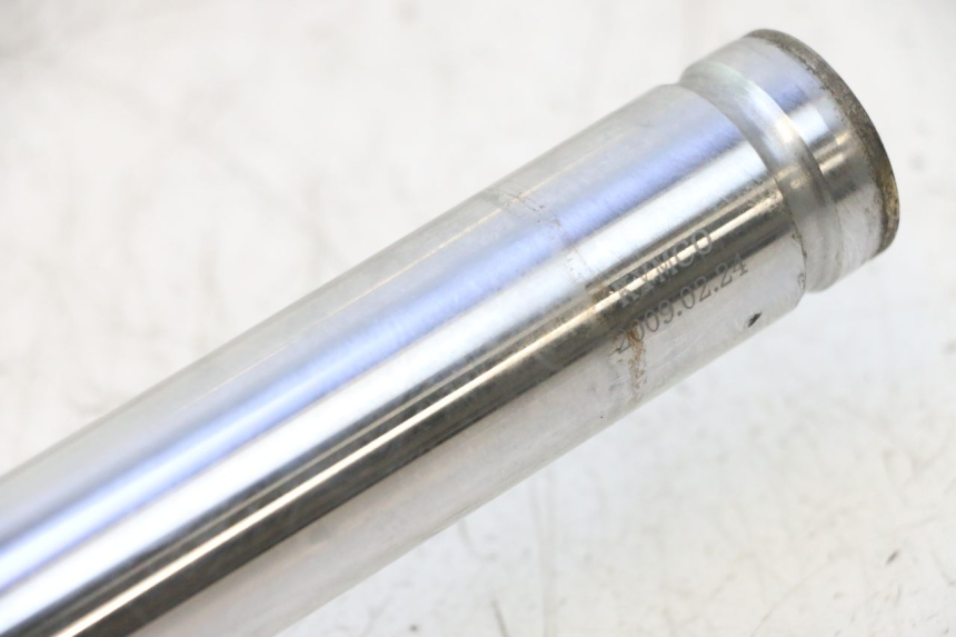 photo de RIGHT FORKS LEG KYMCO SUPER 8 2T 50 (2007 - 2013) - Surface and material condition