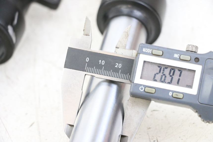 photo de FORKS LEG WAYSCRAL E-START 1 (2018 - 2022) - Alternative perspective