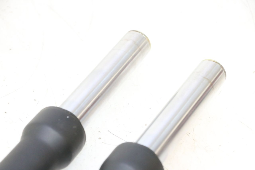 photo de FORKS LEG WAYSCRAL E-START 1 (2018 - 2022) - Fixing points details