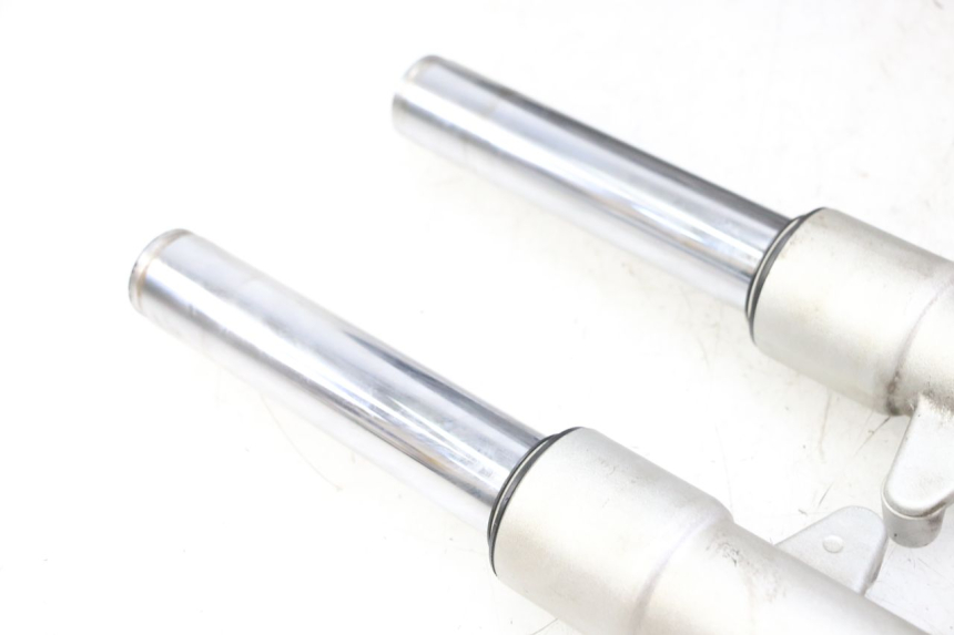 photo de FORKS LEG PEUGEOT ELYSTAR 125 (2002 - 2007) - Alternative perspective