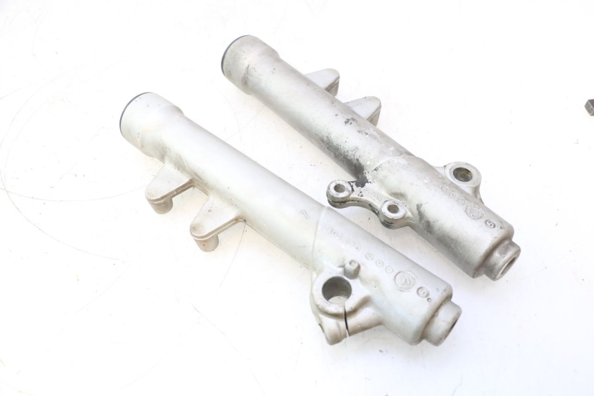 photo de FORKS LEG PEUGEOT ELYSTAR 50 (2002 - 2014) - Alternative perspective