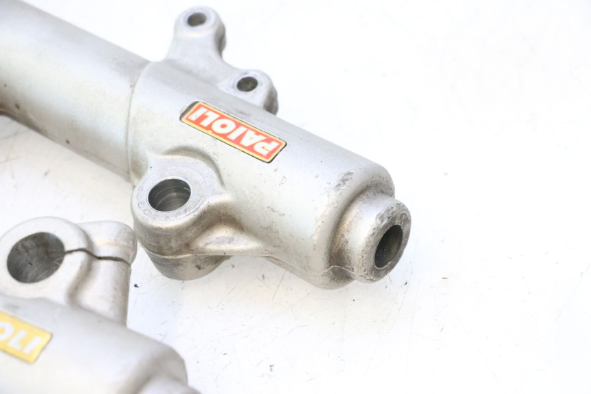 photo de FORKS LEG PEUGEOT ELYSTAR 50 (2002 - 2014) - Fixing points details