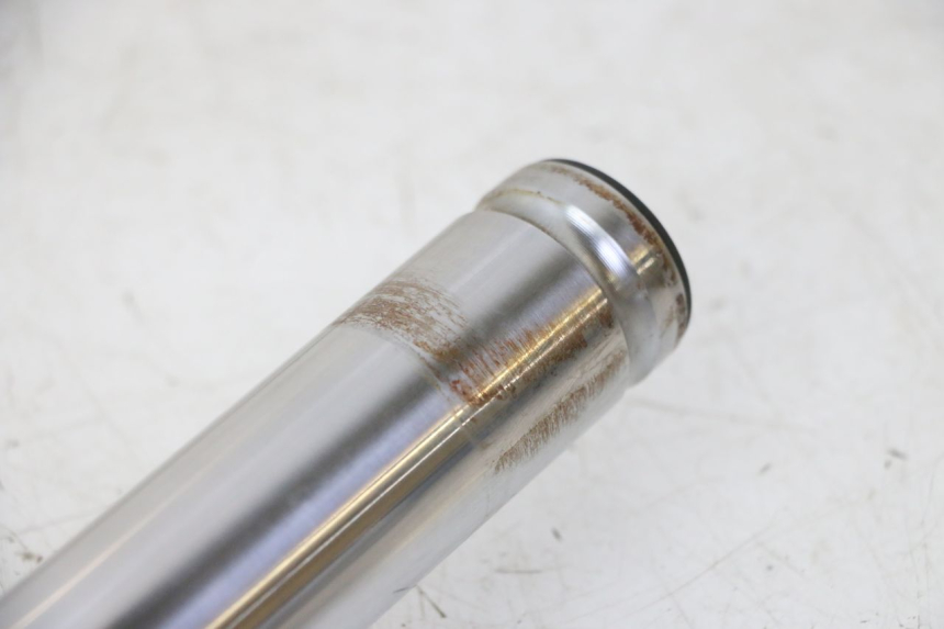 photo de FORKS LEG HONDA FES S-WING SWING ABS 125 (2007 - 2015) - Distinctive features