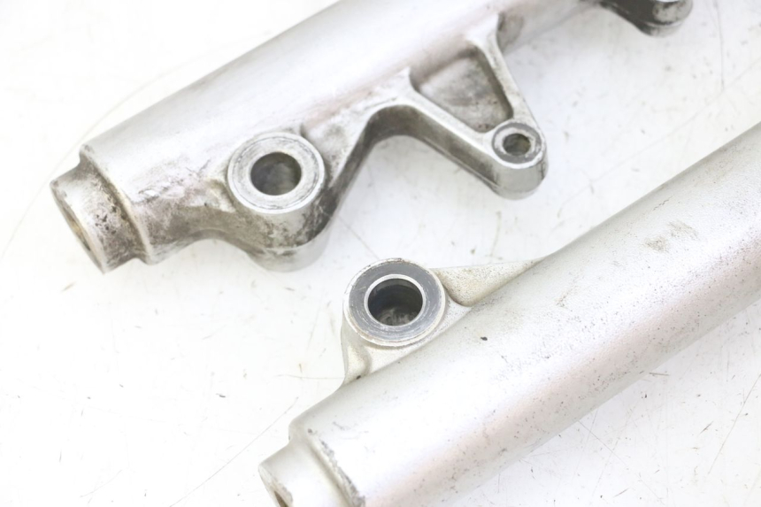 photo de FORKS LEG HONDA FES S-WING SWING ABS 125 (2007 - 2015) - Supplementary product photo