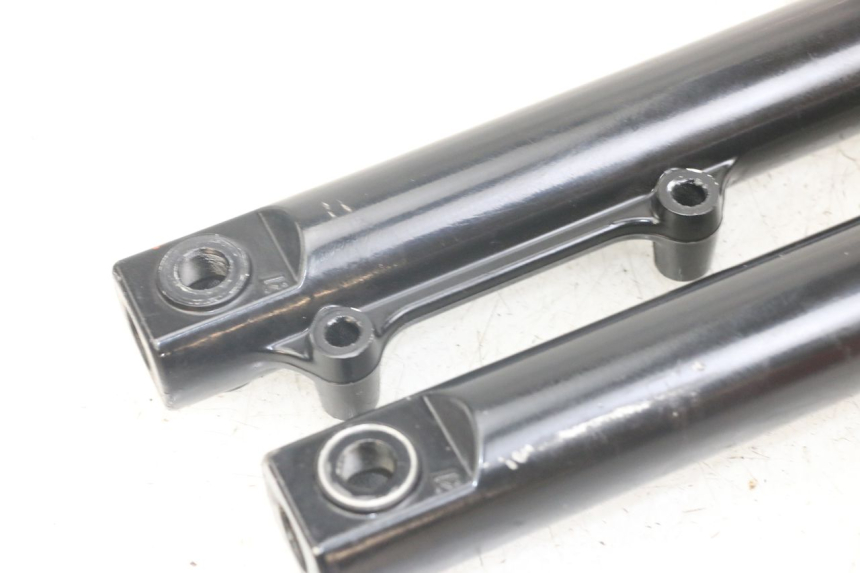 photo de FORK TUBE SYM FIDDLE 3 III 125 (2014 - 2020) - Markings and original references