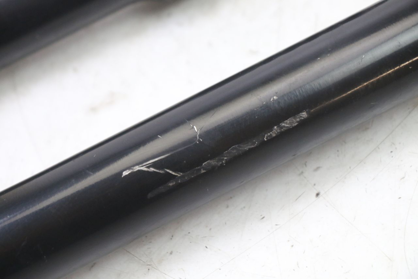 photo de FORK TUBE SYM FIDDLE 3 III 125 (2014 - 2020) - Zoom on usage condition