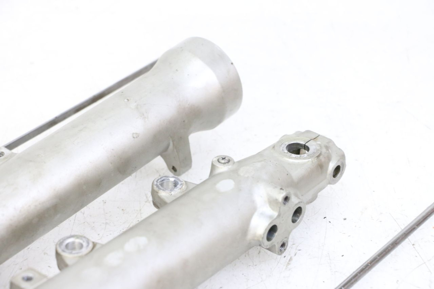 photo de FORKS LEG YAMAHA FJ 36Y 1100 (1984 - 1985) - Checked used part