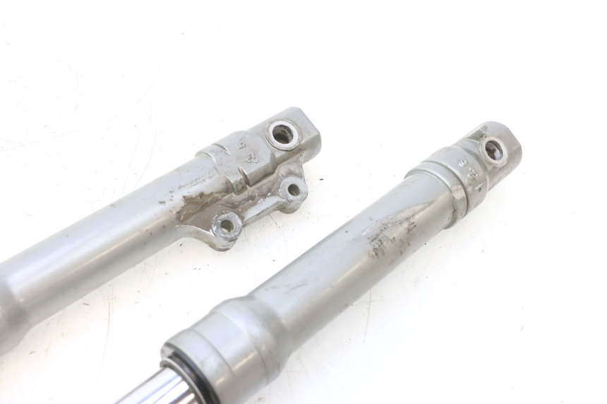 photo de FORK TUBE PIAGGIO FLY 2T 50 (2004 - 2017) - Distinctive features