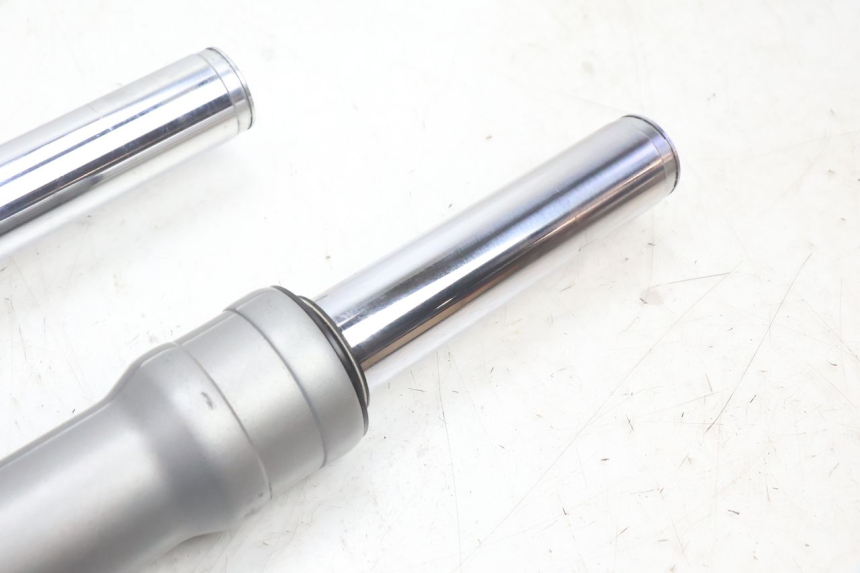 photo de FORK TUBE PIAGGIO FLY 2T 50 (2004 - 2017) - Markings and original references