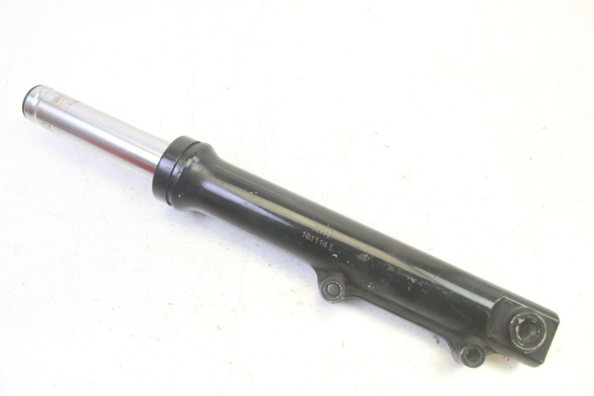 photo de LEFT FORKS LEG SYM FIDDLE 3 III 125 (2014 - 2020) - Main view
