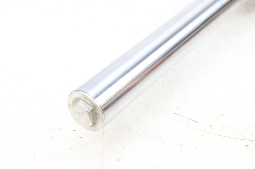 photo de LEFT FORKS LEG YAMAHA FZ6 N FAZER 600 (2004 - 2006) - Component zoom