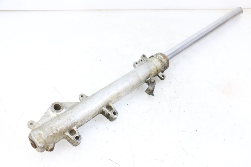 photo de LEFT FORKS LEG HONDA MTX TC02 125 (1987 - 1989) - Main view