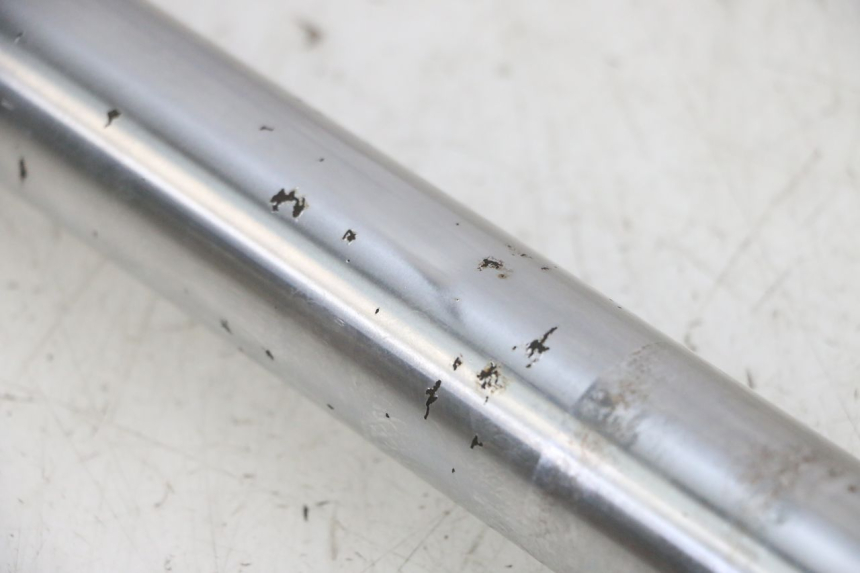 photo de LEFT FORKS LEG HONDA MTX TC02 125 (1987 - 1989) - Zoom on usage condition