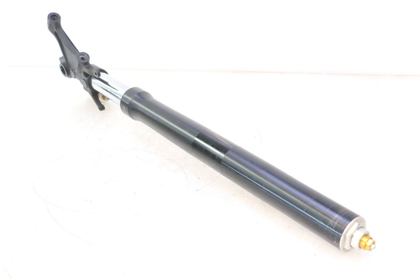 photo de LEFT FORKS LEG YAMAHA YZF R6 600 (2008 - 2009) - Fixing points details