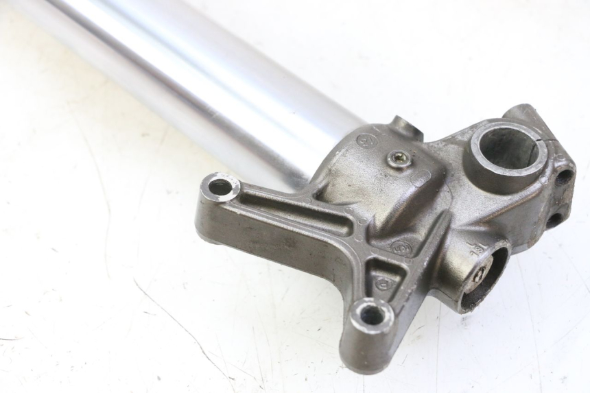 photo de LEFT FORKS LEG YAMAHA YZF YZ-F 450 (2014 - 2016) - Component zoom