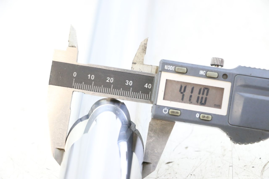 photo de FORKS LEG HONDA VT C2 SHADOW 750 (1997 - 2001) - Component detail