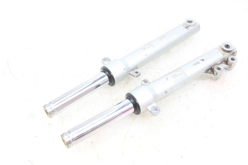 photo de FORKS LEG PEUGEOT KISBEE 2T 50 (2018 - 2022) - Product overview