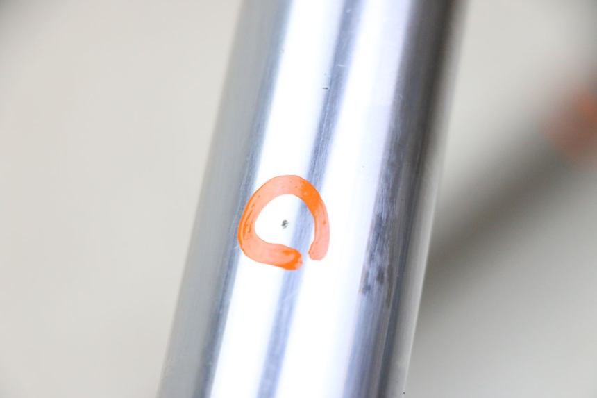 photo de FORKS LEG KAWASAKI KX 65 (2000 - 2019) - Fixing points details