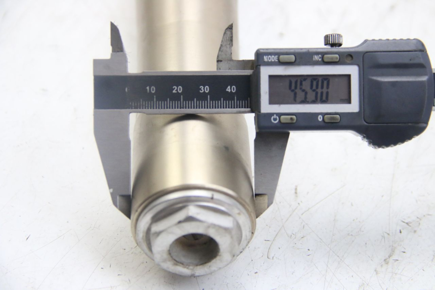 photo de FORK TUBE KAWASAKI KX 85 (2001 - 2013) - Distinctive features