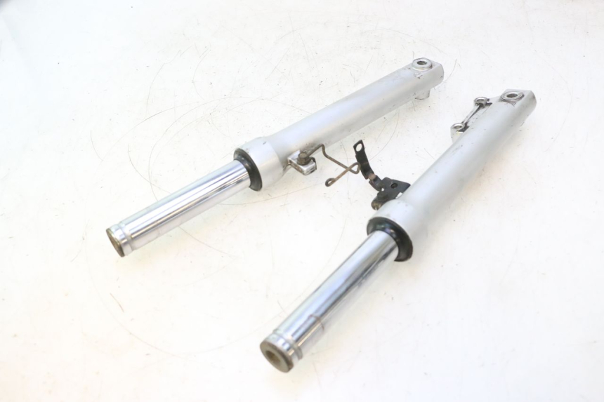 photo de FORKS LEG KYMCO LIKE 125 (2009 - 2016) - Technical close-up