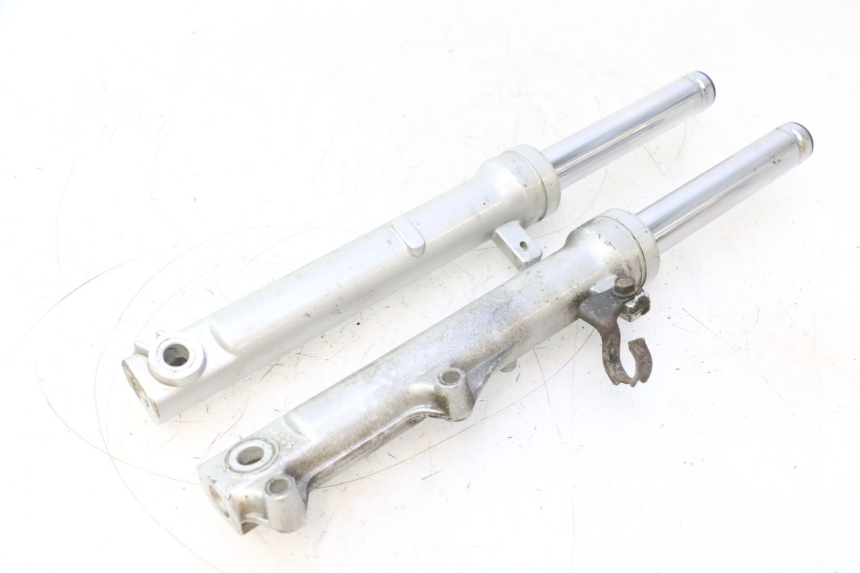 photo de FORKS LEG SYM MIO 50 (2005 - 2010) - Main view